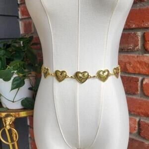 Antique gold etched y2k heart